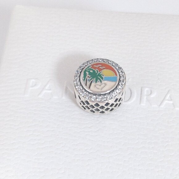 Pandora Engravable Beach Heart Scene Charm Bead S925 Silver with box - Picture 7 of 8